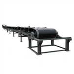 Transportor cu bandă cu role